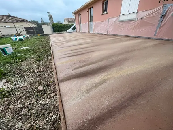 Béton désactivé coloré